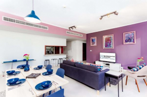 Quintessential Quarters - Ultra-modern and Spacious Aparment